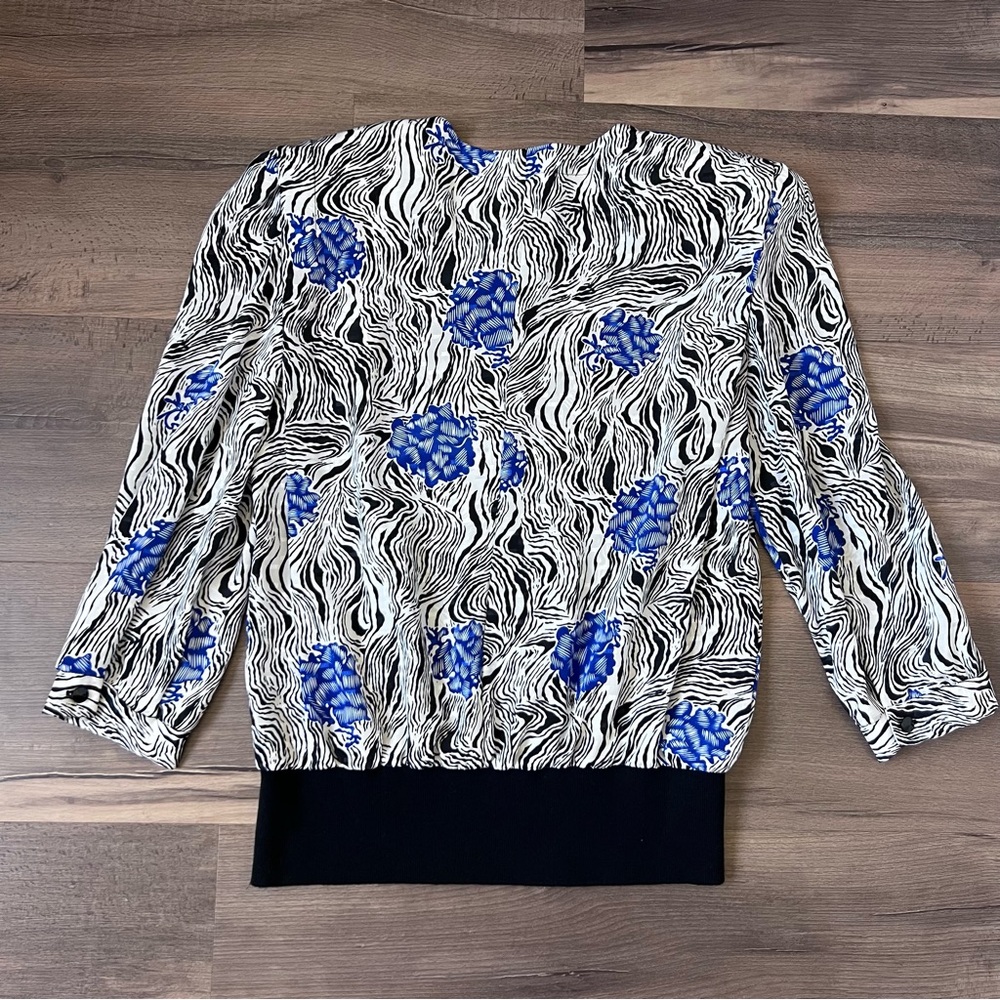 Vintage 80s Evanna Pleated Skirt & Blouse Set - Zebra & Blue Flower Print - Sz M - Picture 11 of 17